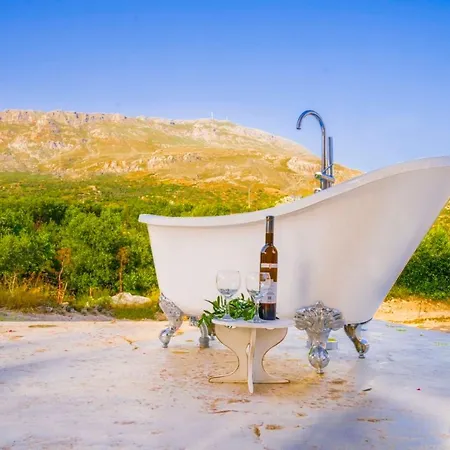 Panstel In Rethymno